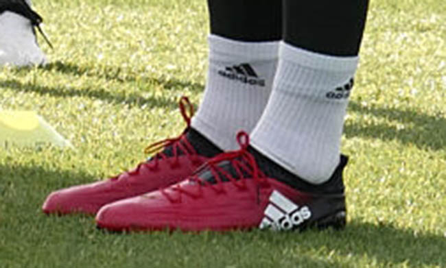 Zlatan top ibrahimovic cleats